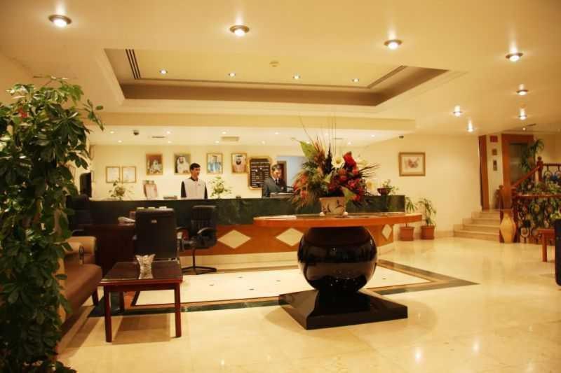 דובאי Ramee Hotel Apartments מראה פנימי תמונה