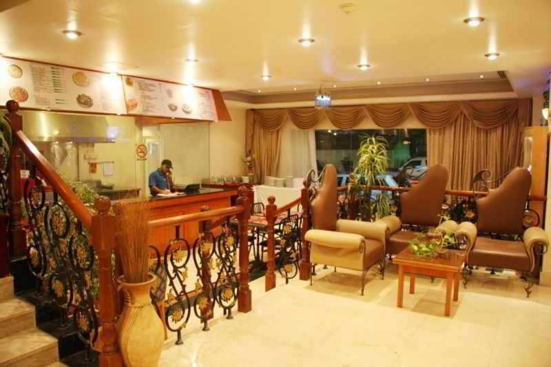 דובאי Ramee Hotel Apartments מראה פנימי תמונה